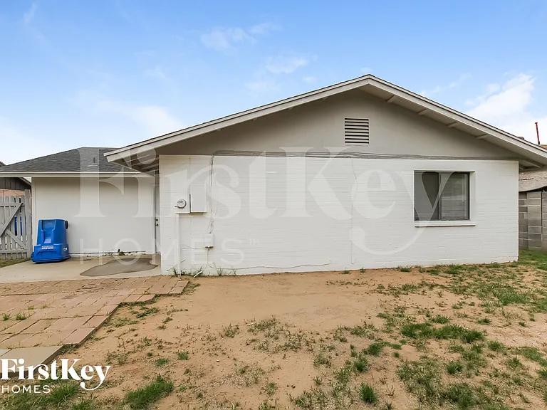 10843 N 45th Ave — Photo 18