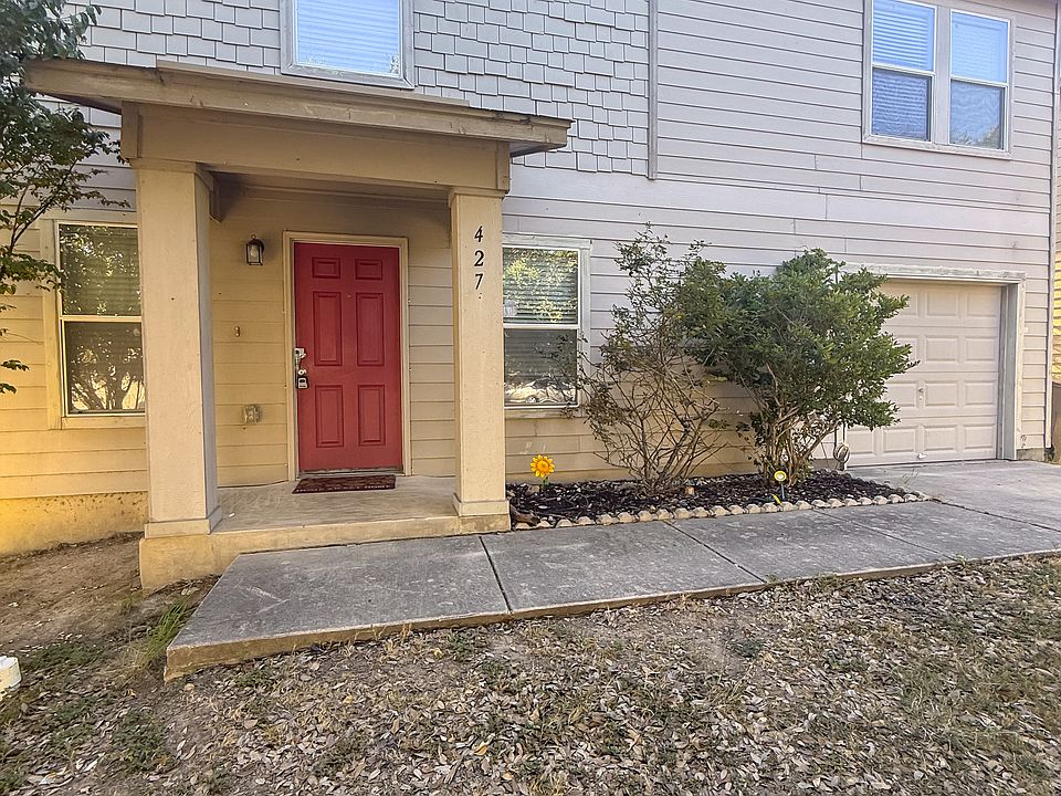 1st image of 427 Orchard Willow