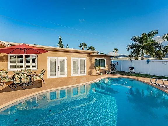 3rd image of 3928 Doral Dr