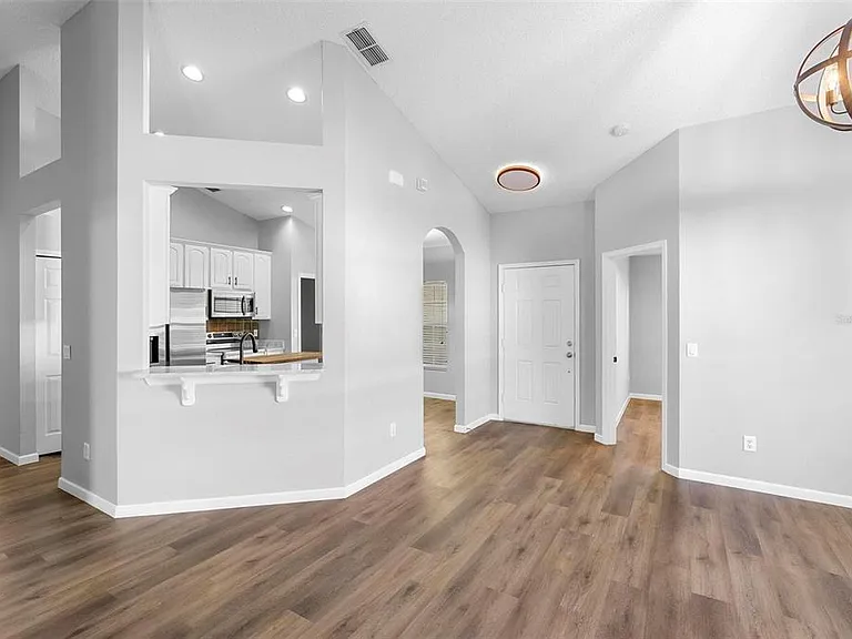 846 Grand Hughey Ct — Photo 10