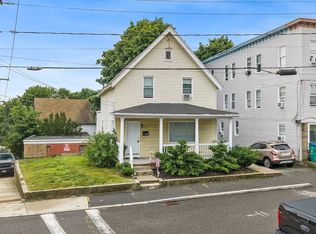113 Cedar St, Fitchburg, MA 01420
