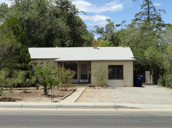 725 Carlisle Blvd NE, Albuquerque, NM 87106