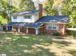 3 Mapleton Dr, Greenville, SC 29607