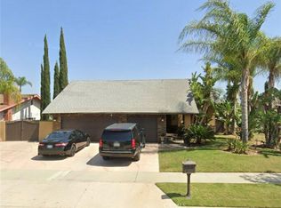 1133 Country Club Ln, Corona, CA 92878
