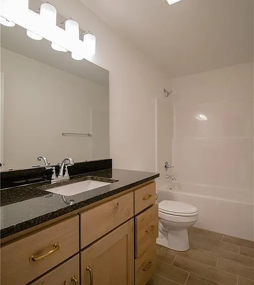 801 Lewis St — Photo 19