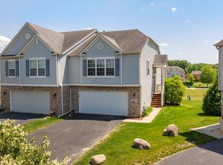 992 Timber Springs Ct, Joliet, IL 60432