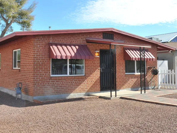 2124 N Fair Oaks Ave, Tucson, AZ 85712