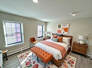 158-161 Saint Botolph St #9, Boston, MA 02116