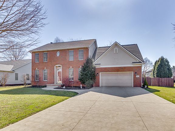 Located in Wellington Woods