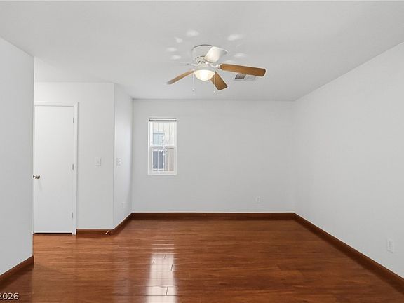5th image of 4960 Blue Marlin Ave