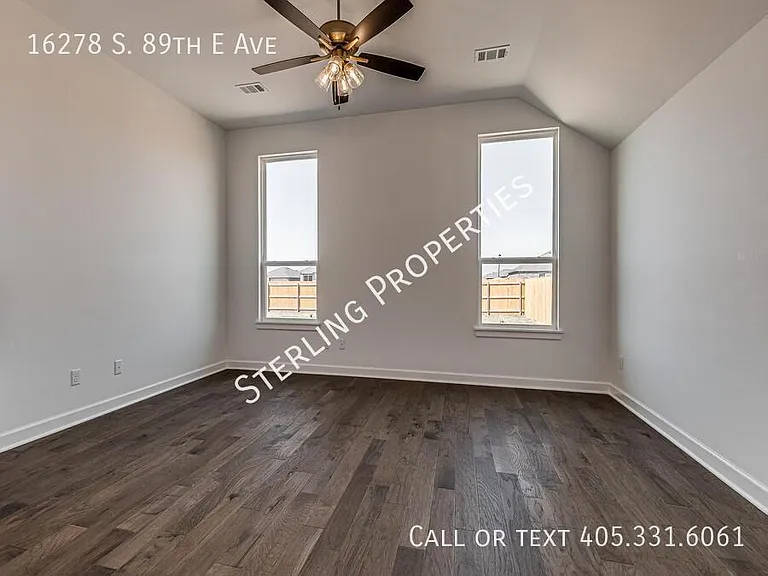 16278 S 89th East Ave — Photo 31