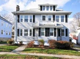 79 Poplar St, Watertown, MA 02472