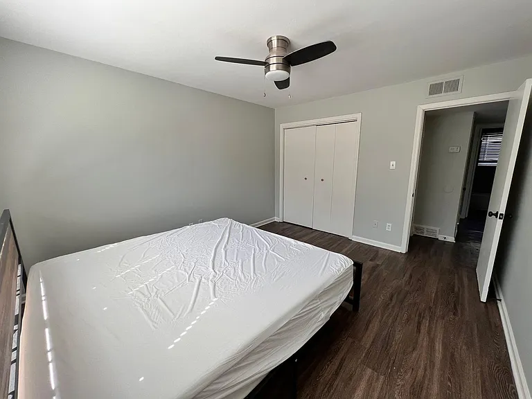 2116 E McLemore Ave #3 — Photo 6