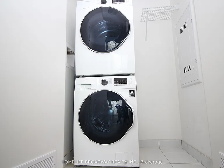 99 Broadway Ave #903 — Photo 11
