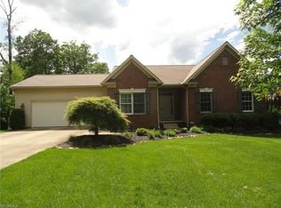 407 Starr Line Dr, Tallmadge, OH