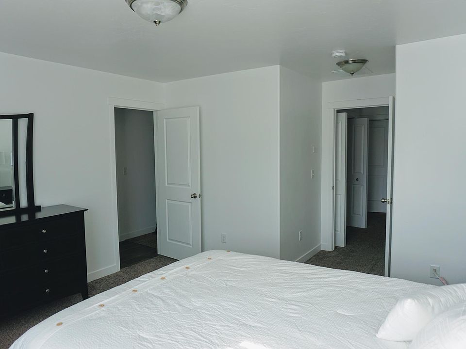 1st image of 3663 W Golden Sky Ln