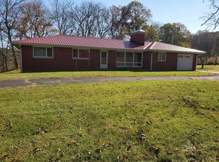 2150 Smiths Grove Rd, Scottsville, KY 42164