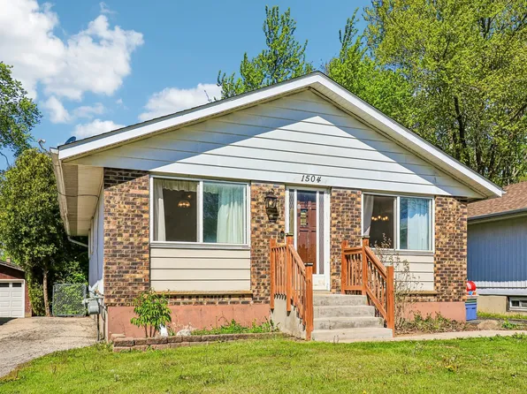 1504 Elm Ave, Round Lake Beach, IL 60073