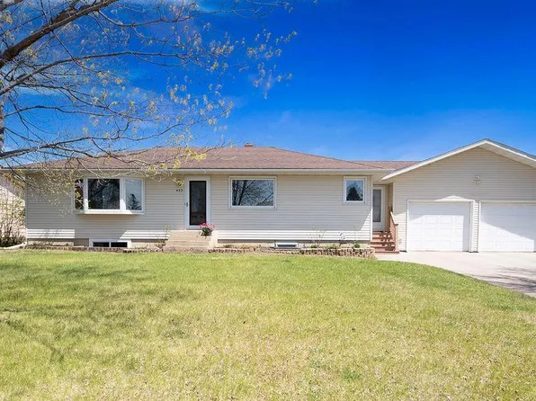 403 Richwood Rd, Detroit Lakes, MN 56501
