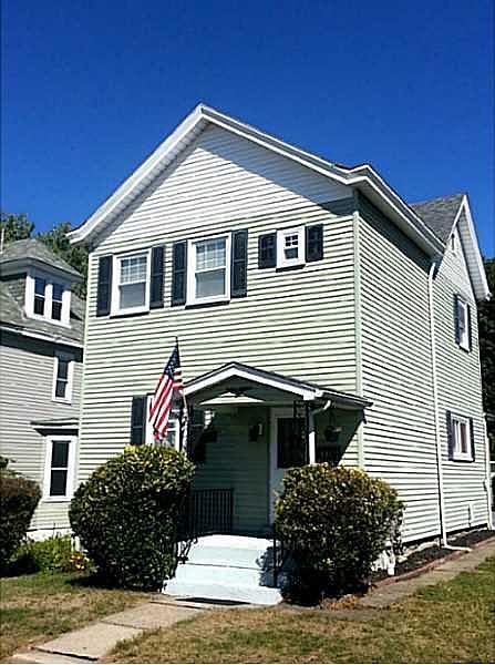 1st image of 445 Vine St