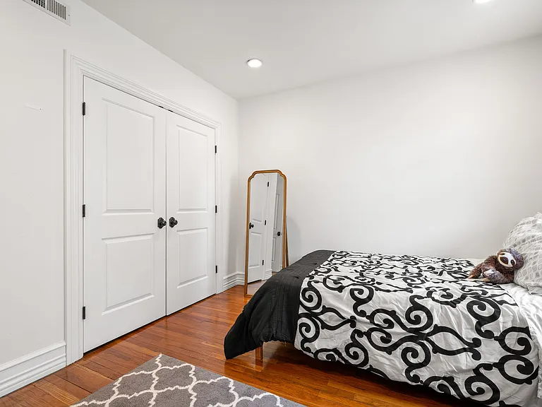 47 Julian St — Photo 18