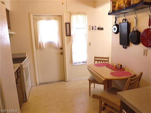 5th image of 19 Temple Ct