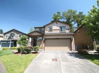 8020 NE 183rd St, Kenmore, WA 98028