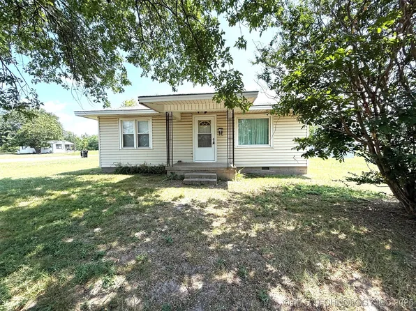 119 N Tiger St, Wetumka, OK 74883