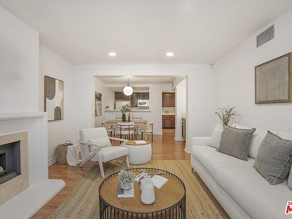 2nd image of 15231 Magnolia Blvd Unit 114
