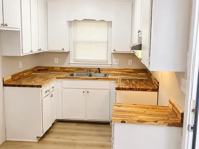 4345 Barrington Pl — Photo 24
