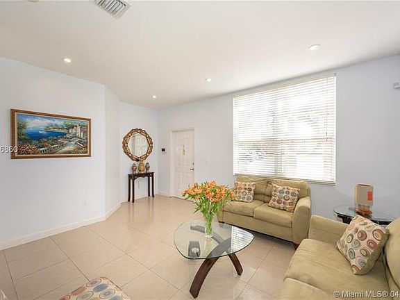 4th image of 15123 NW 7th Ct #15123