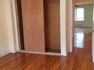 2238 47th St, Astoria, NY 11105
