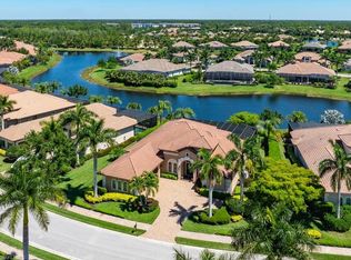 6490 Carema Ln, Naples, FL 34113