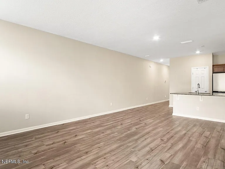 9787 Fiddleback Ln — Photo 11