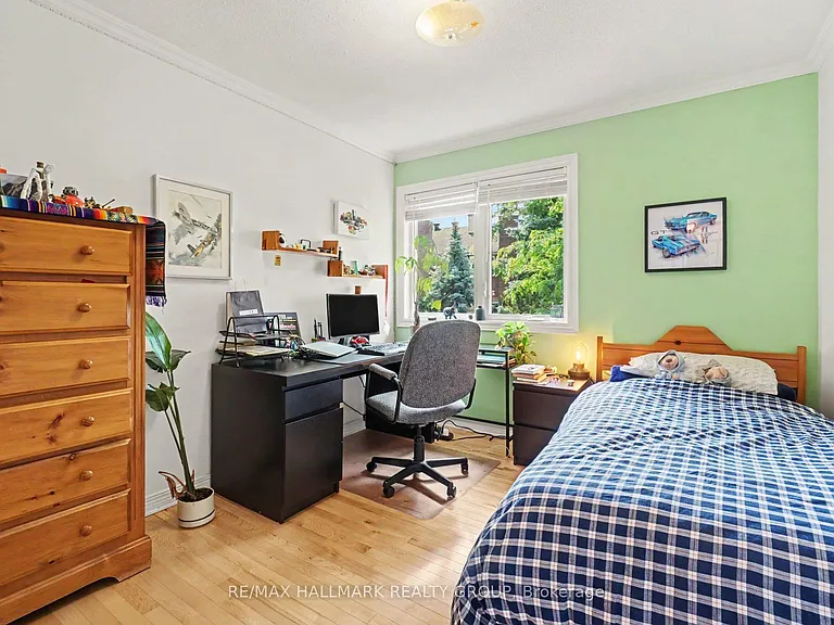 48 Dunbarton Ct — Photo 24