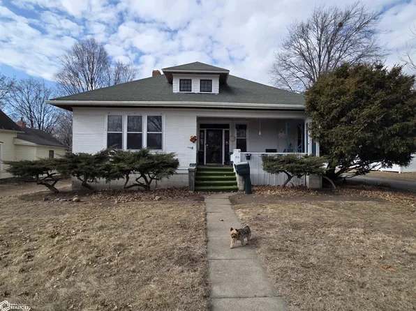 910 N Sycamore St, Creston, IA 50801