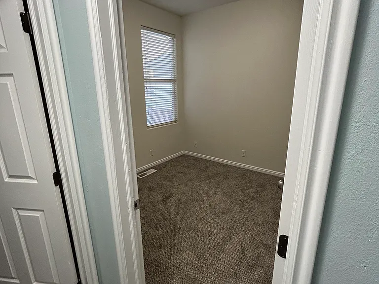 1148 Northfield Rd #1 — Photo 10
