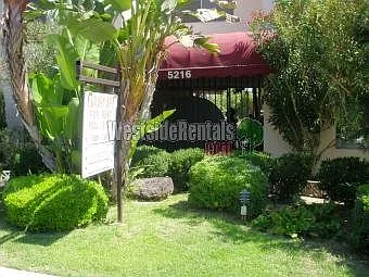 Corteen Place Apartments — Photo 16