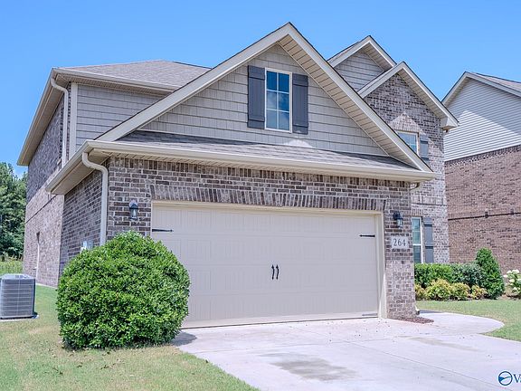 3rd image of 264 Willow Bank Cir