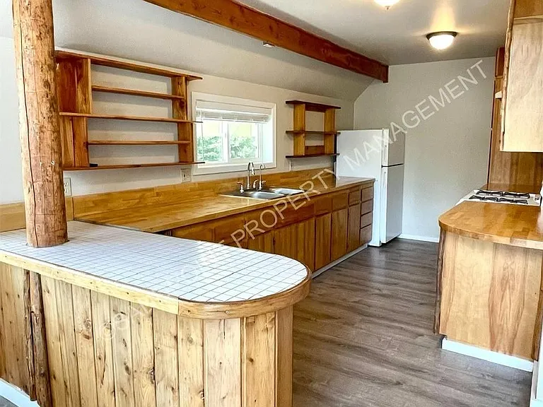 35 Hillcrest Dr — Photo 18