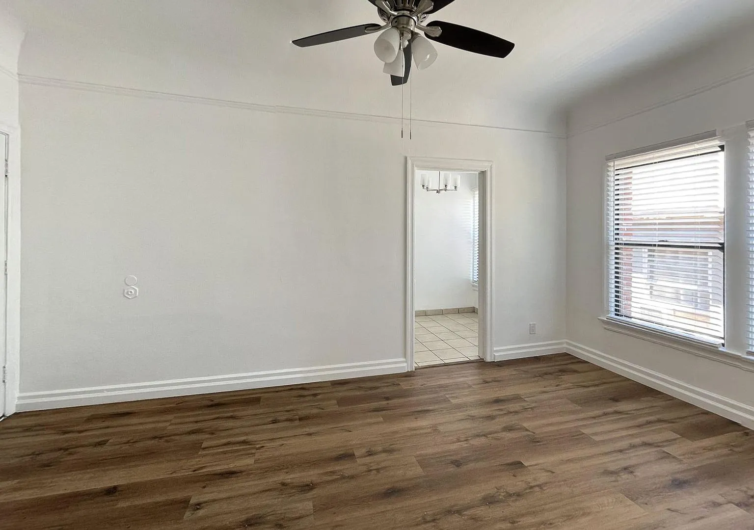 130 S Coronado Street — Photo 4