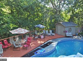 115 Spring Valley Cir, Bloomington, MN 55420