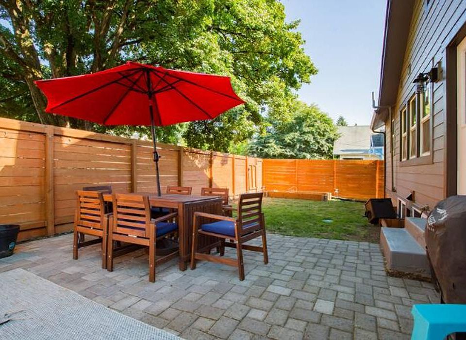 private patio and yard for pup