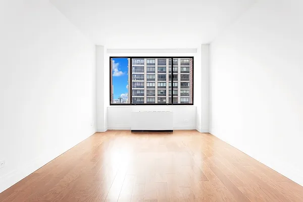 Rented by Olnick Organization | media 15