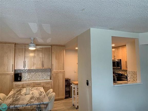 4th image of 4010 Galt Ocean Dr APT 211