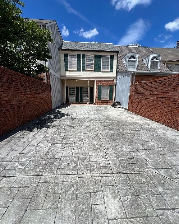1st image of 2921 Canterbury Ct