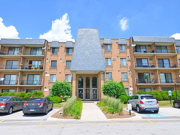 2nd image of 931 Arquilla Dr #332