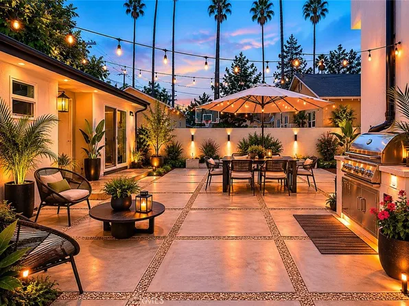 4928 8th Ave, Los Angeles, CA 90043