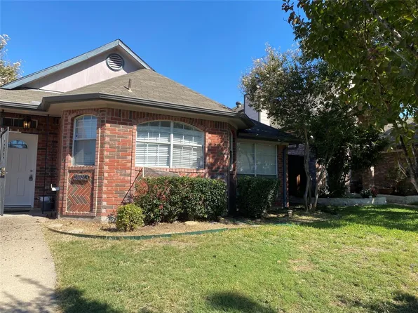 2423 Weatherby Dr, Mesquite, TX 75181