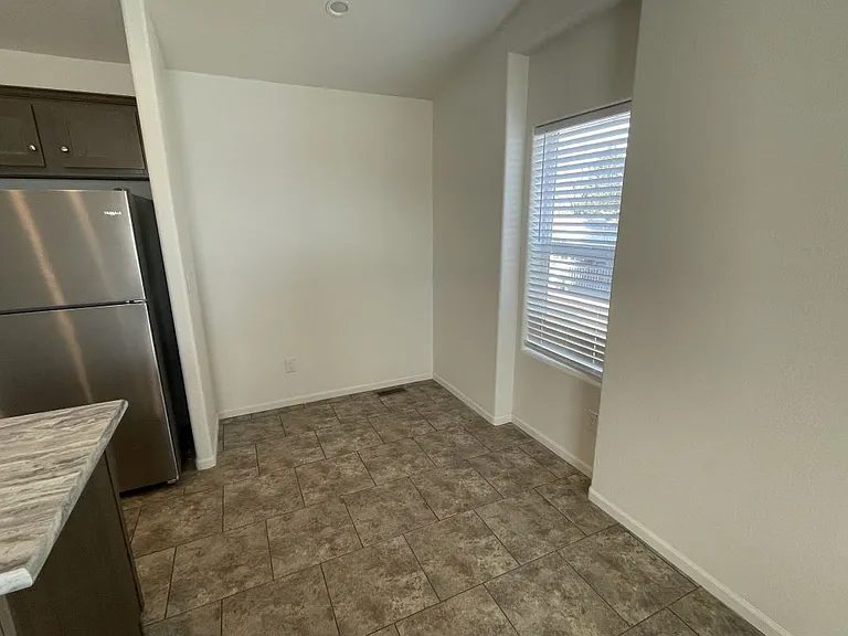 3405 Sinton Rd #27 — Photo 8